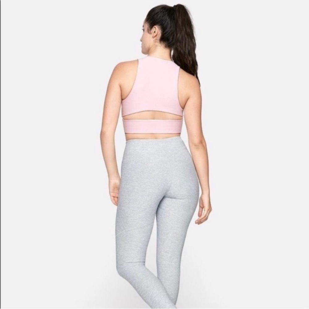Outdoor Voices Crop Slashback Sports Bra Size Small - Picture 2 of 12